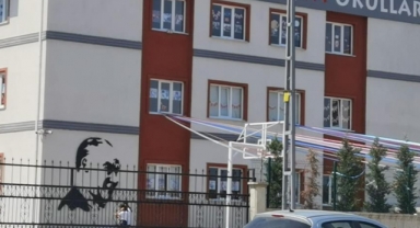 Okulun camından düşen öğrenci ağır yaralandı