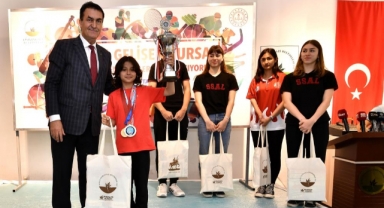 Osmangazi’nin şampiyonları bir arada