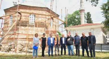 Osmanlı'nın ilk başkenti Yenişehir’de tarihi eserlerin etrafı açılıyor