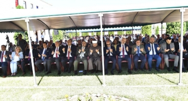 Sultan Murad, Kosova’da kabri başında anıldı