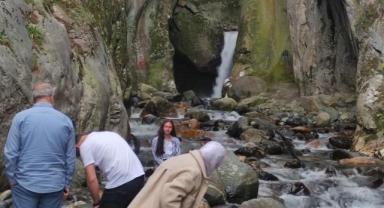Turistler bu şelaleyi görmeden şehirden ayrılmıyor