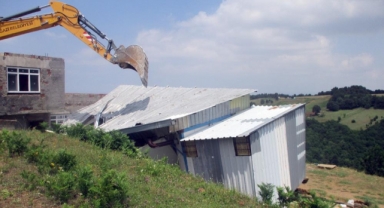 Uludağ’da kaçak yapıya karşı kararlı mücadele