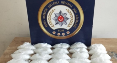 Uyuşturucu tacirleri uyuşturucuyu bebek bisikletine sakladı