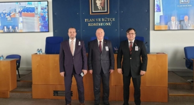 Yazılı basının geleceği Meclis genel kuruluna kaldı