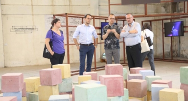 “Yukarı Bak” sergileri ilgiyle izleniyor