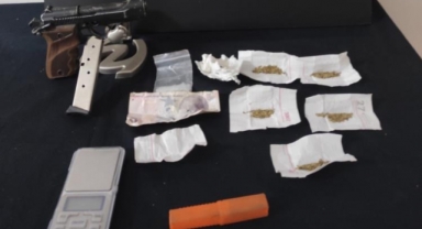 Zehir tacirleri yakayı ele verdi