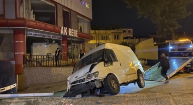 Zincirleme kazada 4 kişi yaralandı