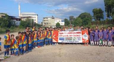 Antrenman için her gün 4 kilometre yürüyorlar
