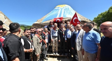 Ata sporlarında renkli buluşma