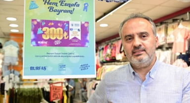 Bursa'nın tarihi çarşısında çifte bayram