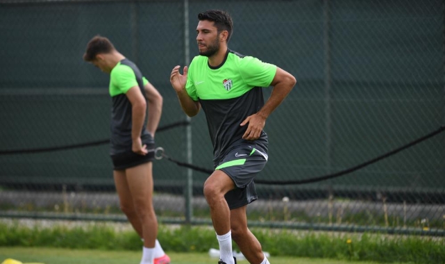 Eski Bursasporlu Cüneyt Köz, Avrupa’nın da radarında