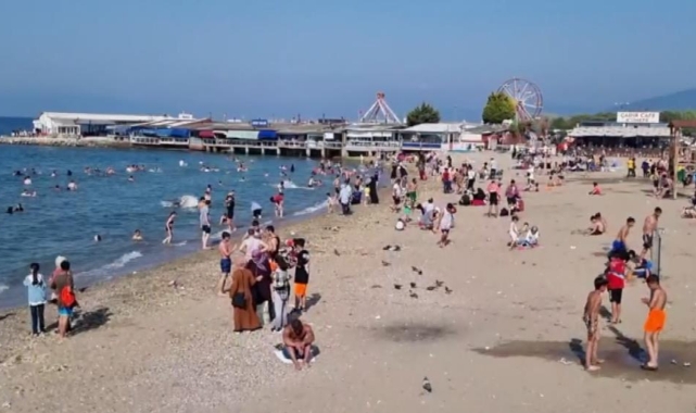 Günübirlikçiler Mudanya’da denize akın etti