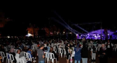 İnegöl'lüler Esra İçöz ile çoştu