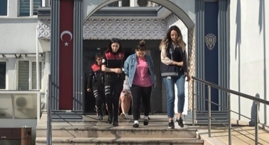 Kadınları fuhuşa zorladıkları iddia edilen 10 şüpheli tutuklandı