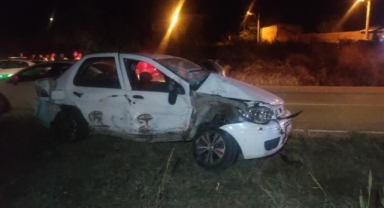 Otomobilden fırlayarak yaralanan sürücü ehliyetsiz çıktı