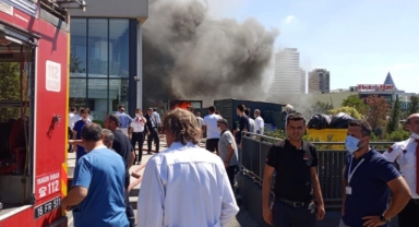 Özel hastanenin trafosunda çıkan yangın panik yarattı