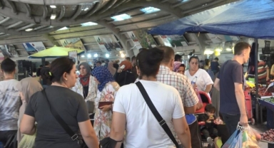 Pazarın ateşi düştü