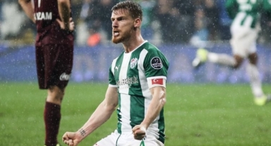 Serdar Aziz’den Bursaspor’a 50 bin TL’lik destek