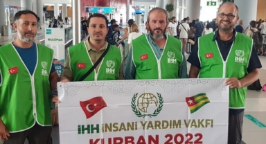 Togo'da kazada hayatını kaybeden Aksoy son yolculuğuna uğurlandı