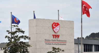 Tüm liglerde deplasman yasağı kalktı