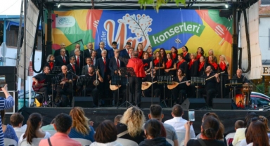Yaz akşamları mahalle konserleriyle renkleniyor