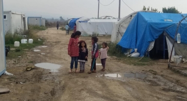300 kişinin tahliye edildiği bölge gündüz görüntülendi