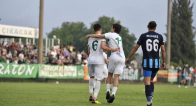 Bursaspor hazırlık maçlarında iki galibiyet alabildi