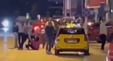 Eğlence çıkışı ortalık savaş alanına döndü