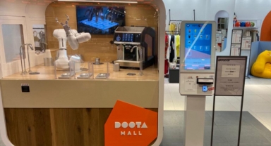 Garsonların korkulu rüyası robotlar işbaşında