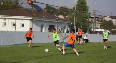 Gençlerin futbol şöleni başladı
