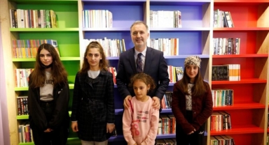 İnegöllü gençler Nöbetçi Kitaphanelere akın etti