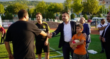 Kestel’de ayak tenisi heyecanı ödül töreniyle son buldu