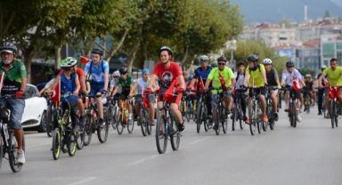 “Zafer’den Barış’a” pedal çevirdiler