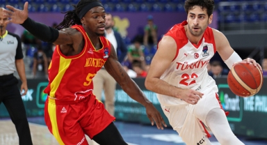 12 Dev Adam son 16'yı garantiledi