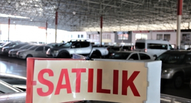 3'e 5'e bakmadan elden çıkarıyorlar
