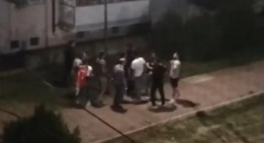 Asker eğlencesinde çıkan kavga kamerada