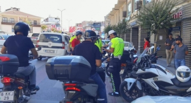Emniyet müdüründen motosikletli gence teşekkür