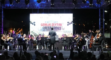 Gemlik’te denize nazır senfoni