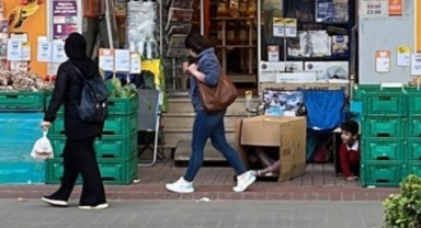 İlkokul çocuklarının kutulu şakası kamerada