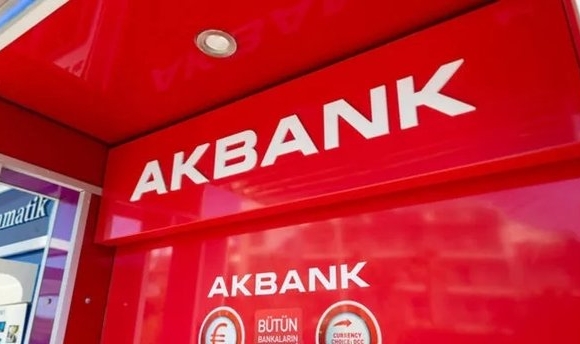 Akbank'tan taksitler iki kez çekildi, bankadan açıklama geldi