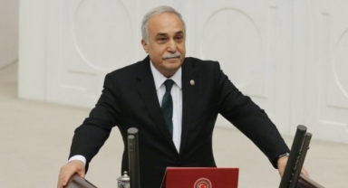 Akparti'den şok istifa!