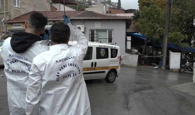 Amcasını kalbinden bıçakladı