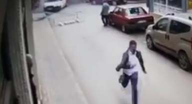 Anne kızın ölümle burun buruna geldiği anlar kamerada
