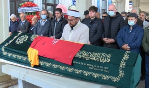 Bülend Özveren'e veda