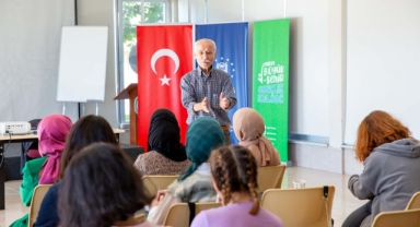 Bursa'da Edebiyat ve Yazı Kampı başladı