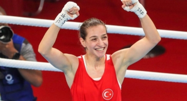 Buse Naz Çakıroğlu'ndan altın madalya