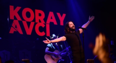 Koray Avcı'dan Bursa’da unutulmaz konser