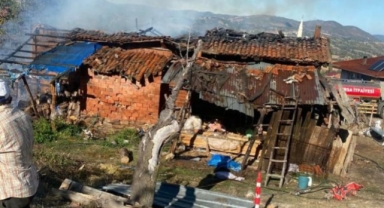 Köy evi küle döndü