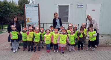 Minik öğrencilerden can dostlarına ziyaret