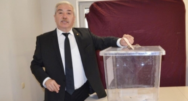 Mustafakemalpaşa Ticaret ve Sanayi Odası'nda başkan değişmedi